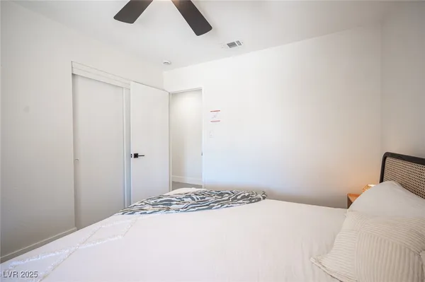 $3,500 | 6146 Peppermill Drive, Las Vegas, NV 89146