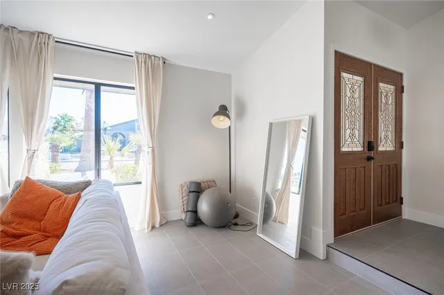 $3,500 | 6146 Peppermill Drive, Las Vegas, NV 89146