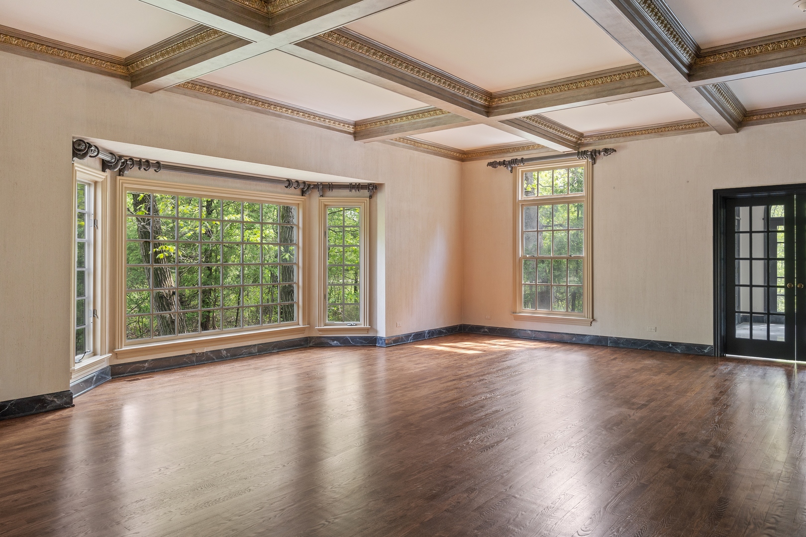 905 Voltz Road Northbrook, IL 60062 - Photo 11 of 58 a view of room with wooden floor and walls