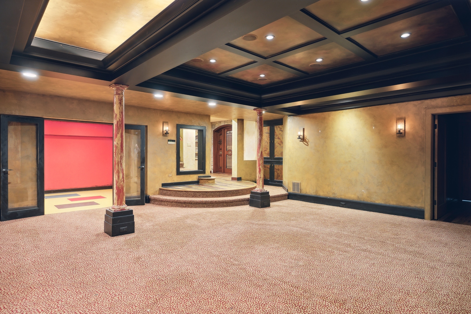 905 Voltz Road Northbrook, IL 60062 - Photo 40 of 58 a view of an empty room with a balcony