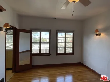 $2,095,000 | 4761 West 12th Street, Los Angeles, CA 90019