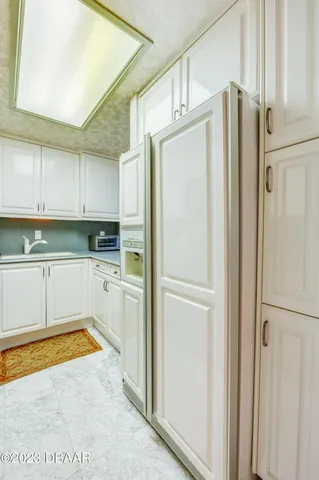 $3,000 | 3051 South Atlantic Avenue, Unit W040, Daytona Beach Shores, FL 32118