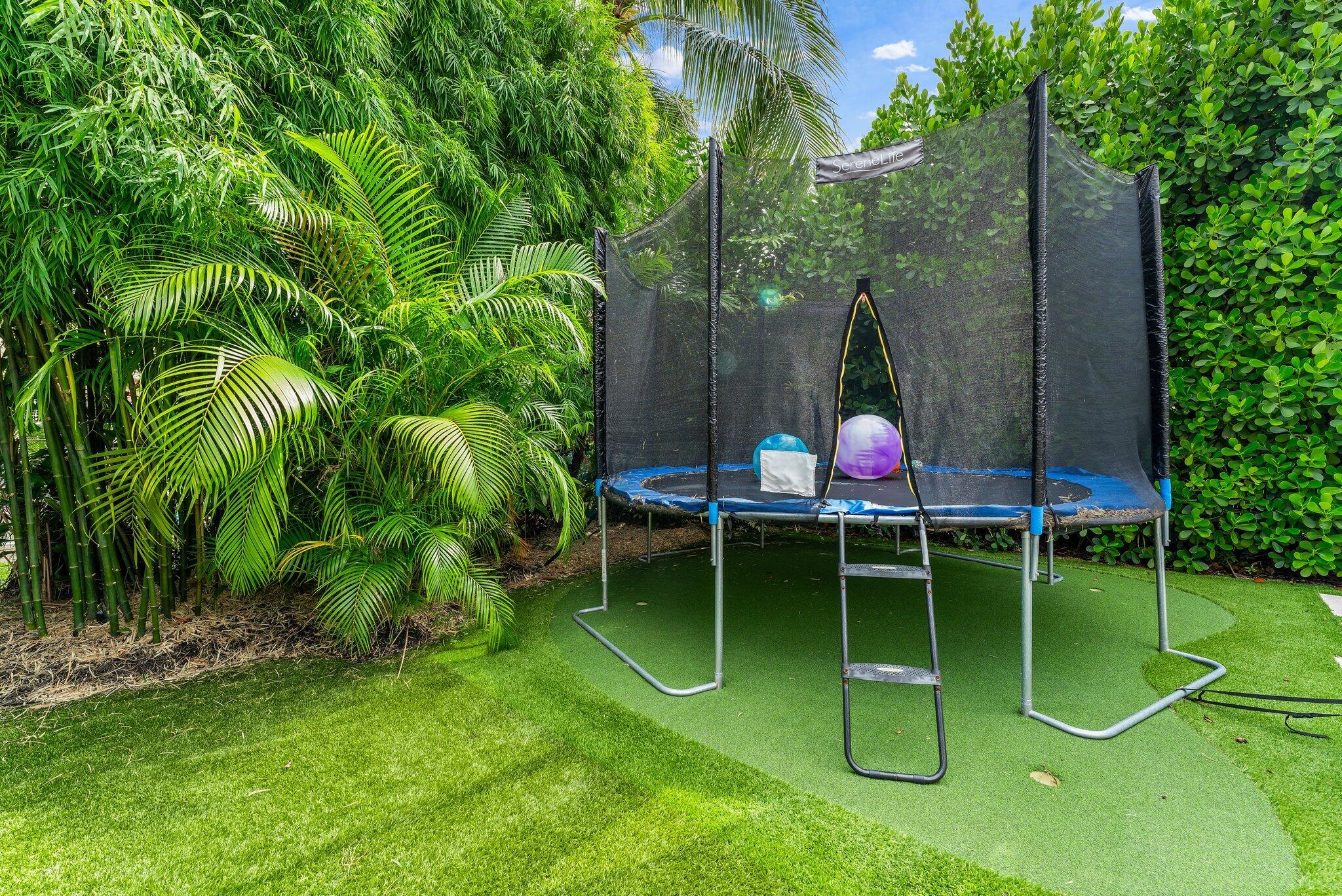 108 Via Azurra Jupiter, FL 33458 - Photo 71 of 78 Yard