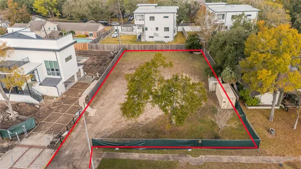 $520,000 | 4906 North Braeswood Boulevard, Houston, TX 77096