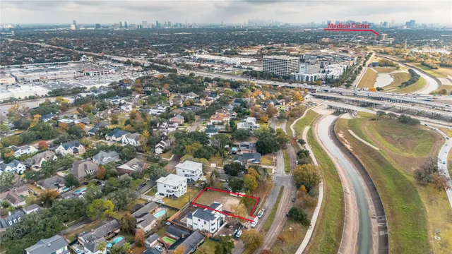 $520,000 | 4906 North Braeswood Boulevard, Houston, TX 77096