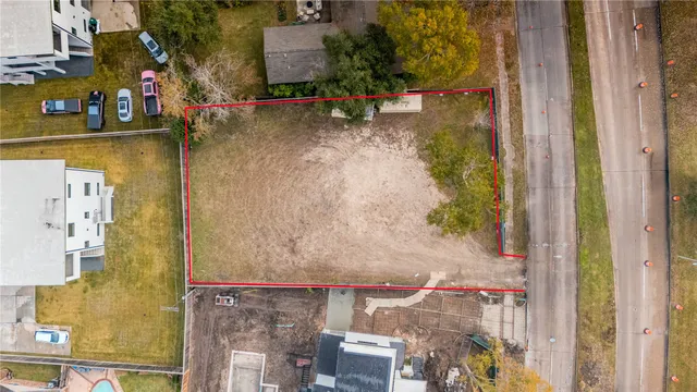 $520,000 | 4906 North Braeswood Boulevard, Houston, TX 77096