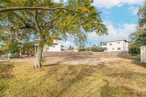 $520,000 | 4906 North Braeswood Boulevard, Houston, TX 77096