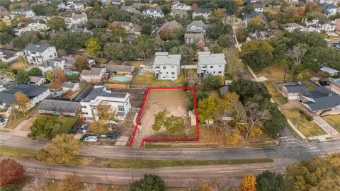 $520,000 | 4906 North Braeswood Boulevard, Houston, TX 77096