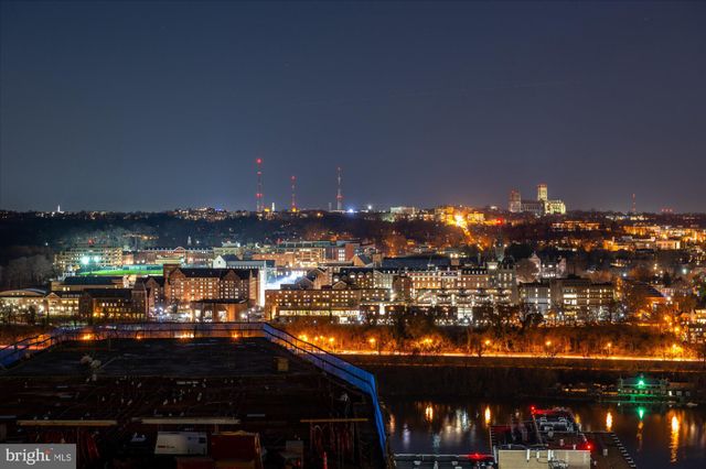 $4,000,000 | 1881 North Nash Street, Unit 2308, Arlington, VA 22209