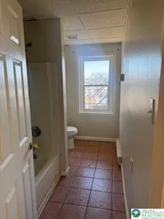 $1,800 | 213 North 4th Street, Unit 2, Allentown, PA 18102