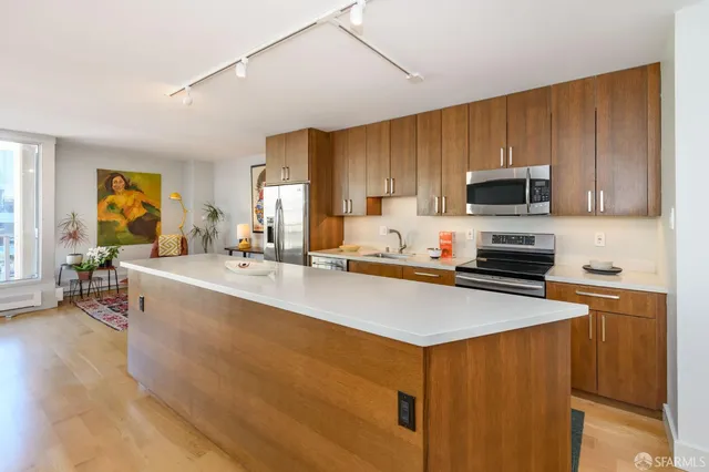 $980,000 | 1200 Gough Street, Unit 2A, San Francisco, CA 94109