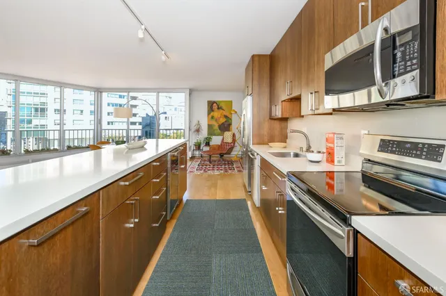 $980,000 | 1200 Gough Street, Unit 2A, San Francisco, CA 94109