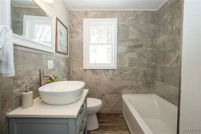 $289,999 | 2367 Long Road, Grand Island, NY 14072