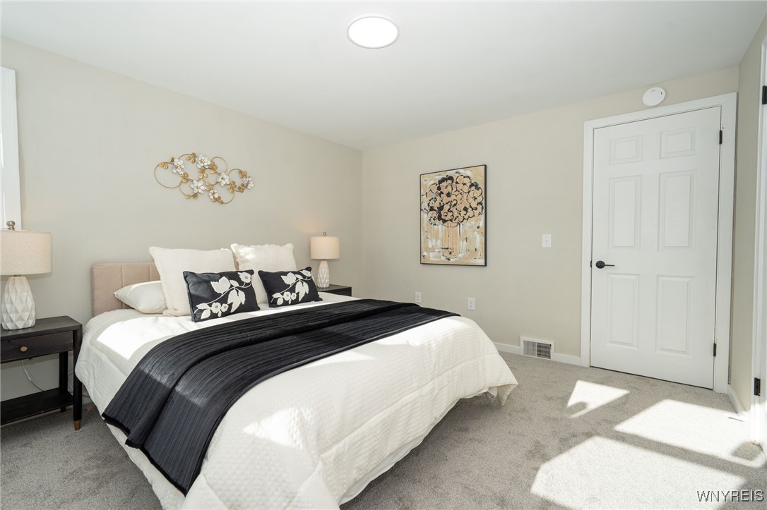 2367 Long Road Grand Island, NY 14072 - Photo 13 of 35 bed 1