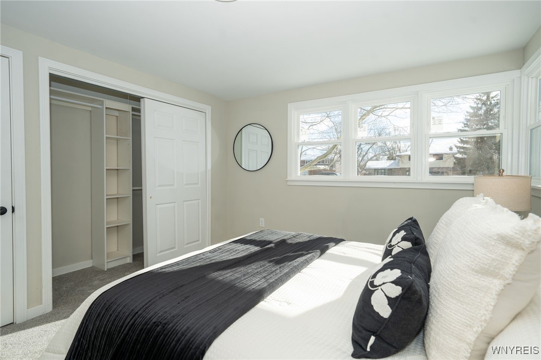 2367 Long Road Grand Island, NY 14072 - Photo 14 of 35 bed 1