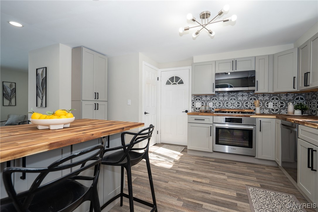 2367 Long Road Grand Island, NY 14072 - Photo 3 of 35 Kitchen from foyer