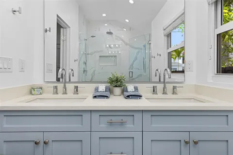 $1,399,000 | 823 Southeast 7th Street, Fort Lauderdale, FL 33301