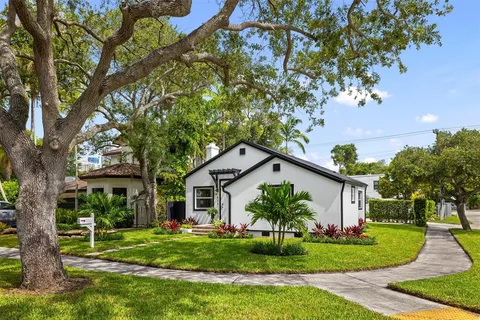 $1,399,000 | 823 Southeast 7th Street, Fort Lauderdale, FL 33301