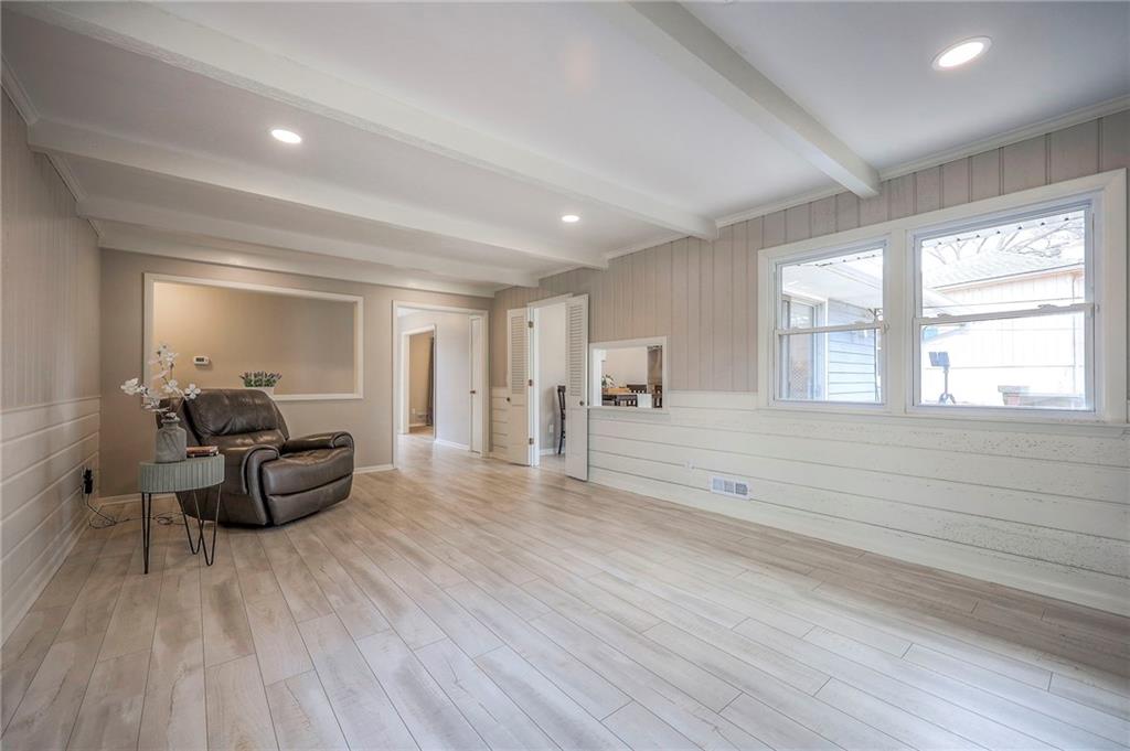 1208 East Red Bridge Road Kansas City, MO 64131 - Photo 13 of 35