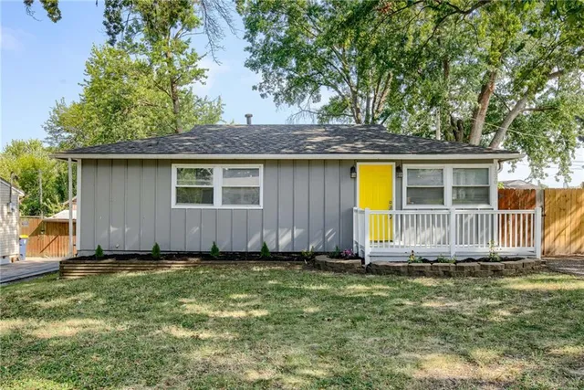 $189,000 | 1320 Northeast 44th Street, Kansas City, MO 64116