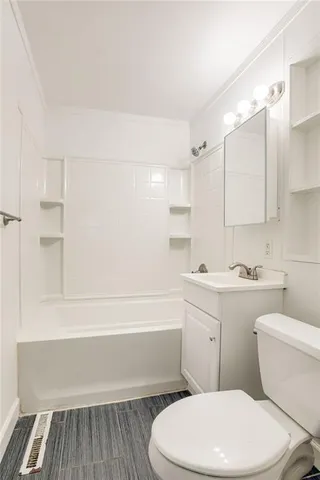 $189,000 | 1320 Northeast 44th Street, Kansas City, MO 64116