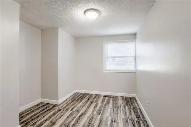 $189,000 | 1320 Northeast 44th Street, Kansas City, MO 64116