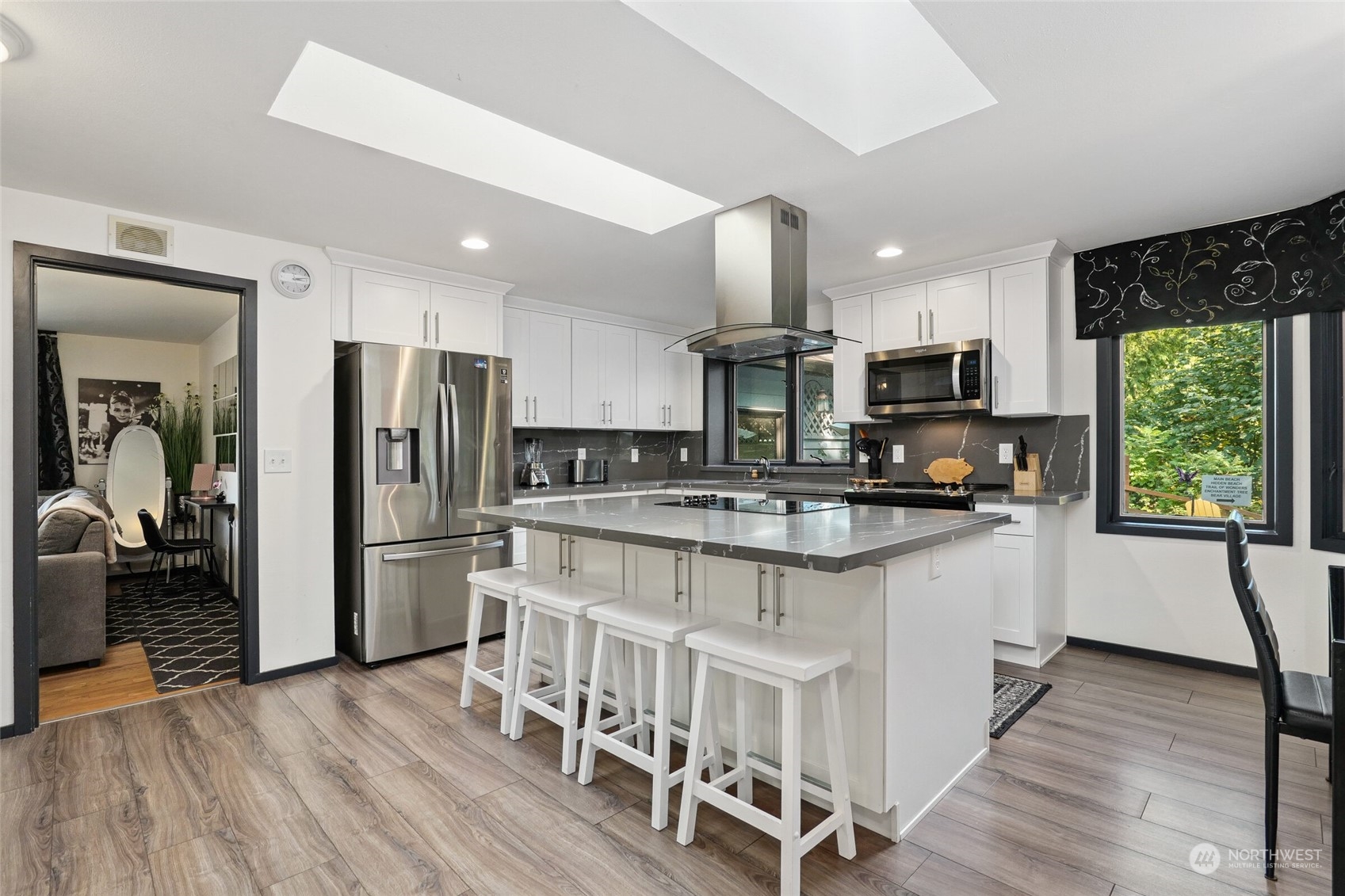 29801 Northeast Cherry Valley Road Duvall, WA 98019 - Photo 11 of 40 Gallery Image 11