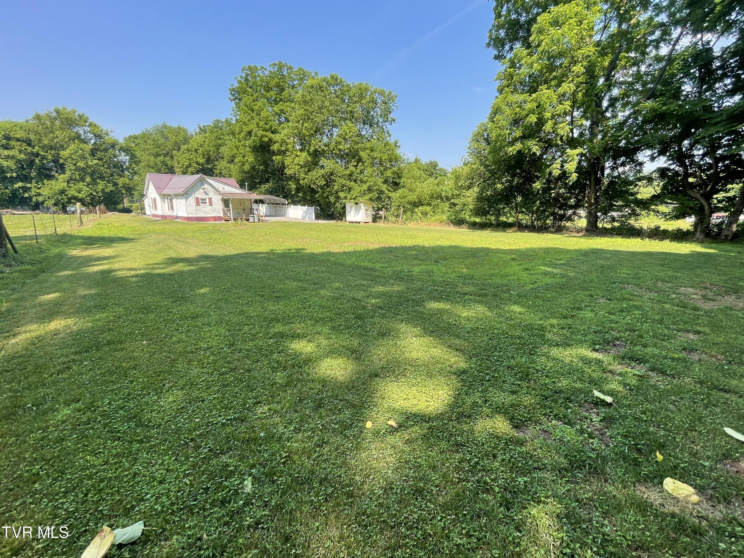 550 Adkins Road Erwin, TN 37650 - Photo 20 of 21 IMG_3897