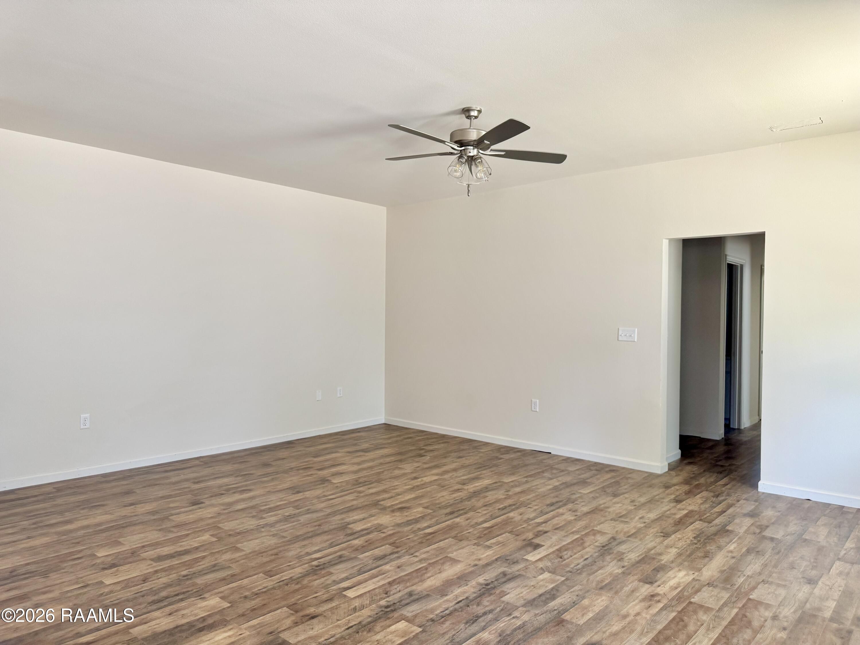 7019 Chandler Bluff Road Denham Springs, LA 70706 - Photo 3 of 8 Living area