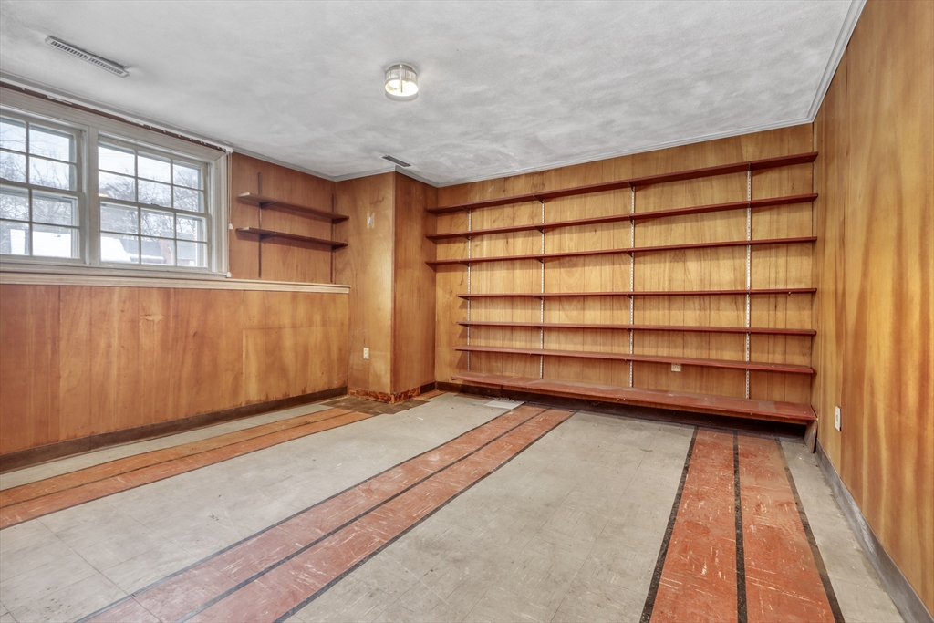 53 Aran Road Westwood, MA 02090 - Photo 21 of 26 Gallery Image 21