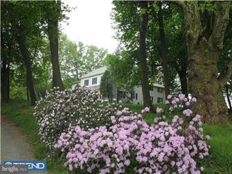 100 Lloyd Road West Grove, PA 19390 - Photo 3 of 12 Exterior Front