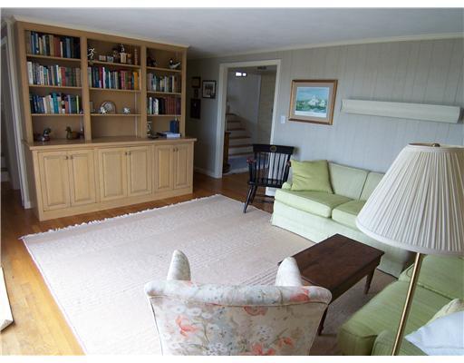 30 Great Hill Road Kennebunk, ME 04043 - Photo 5 of 8 Den/Family/Great Room.