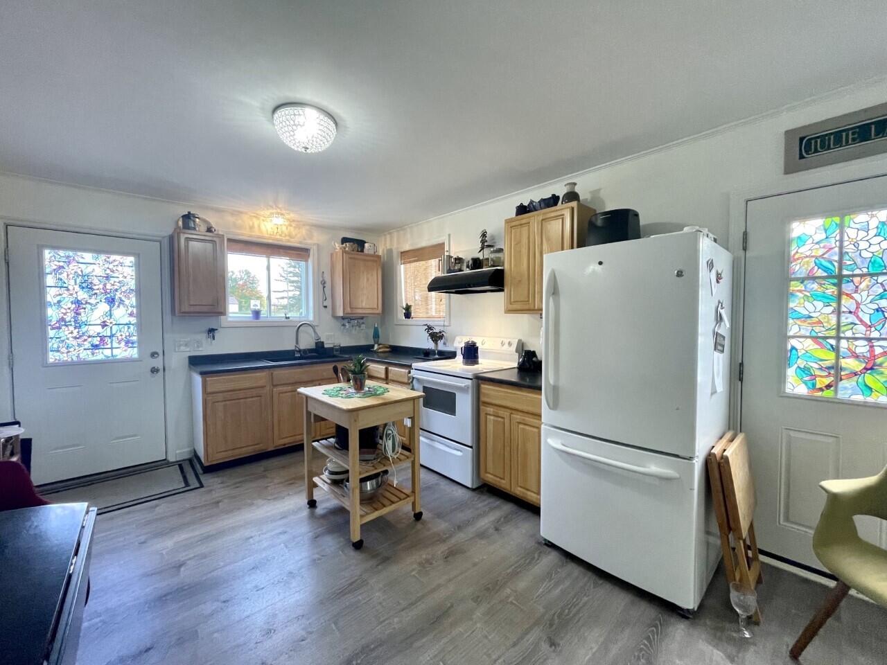 41 Hinckley Road Clinton, ME 04927 - Photo 15 of 20 Kitchen