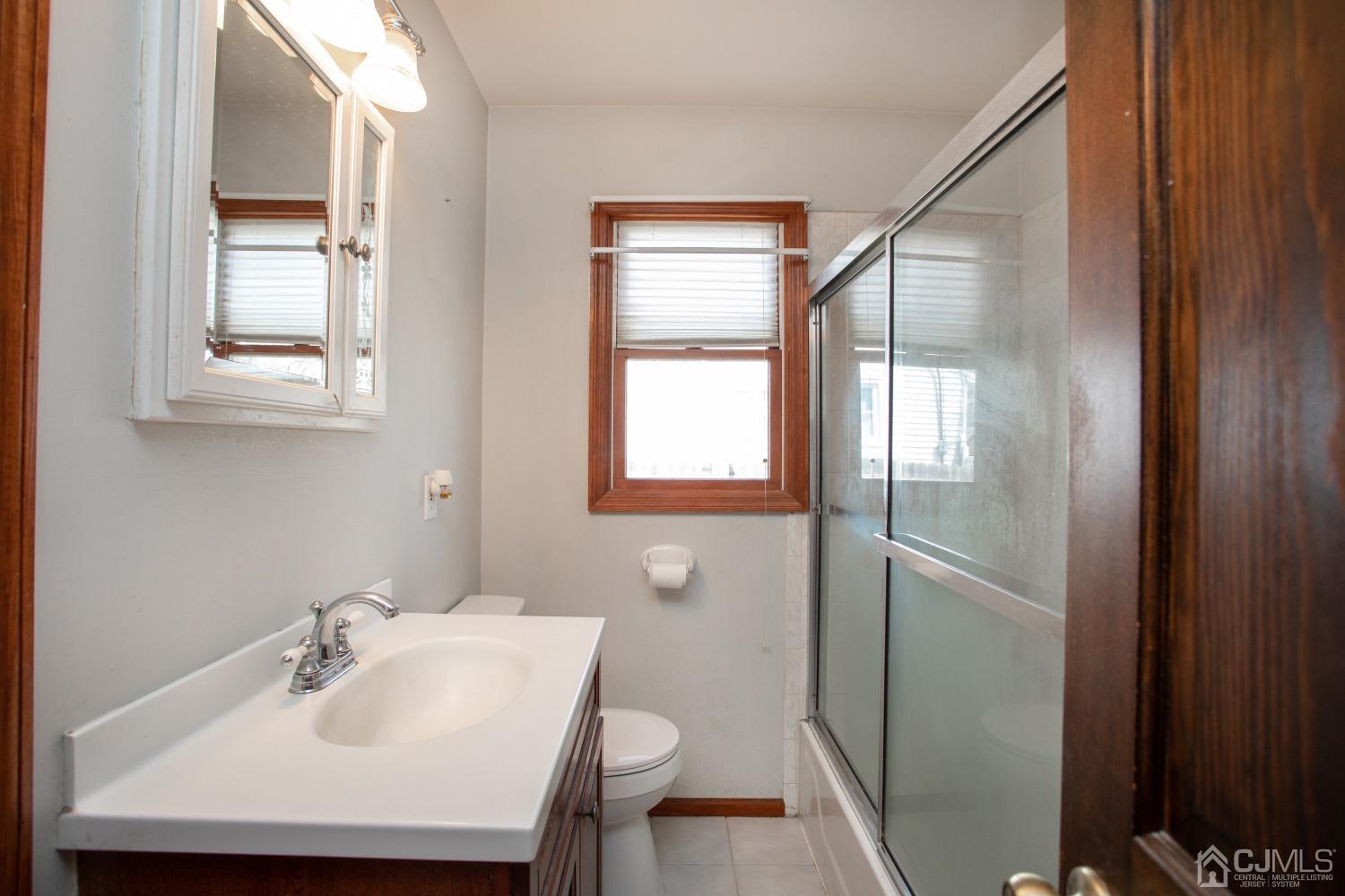 922 Englishtown Road Old Bridge, NJ 08857 - Photo 20 of 33 Gallery Image 20
