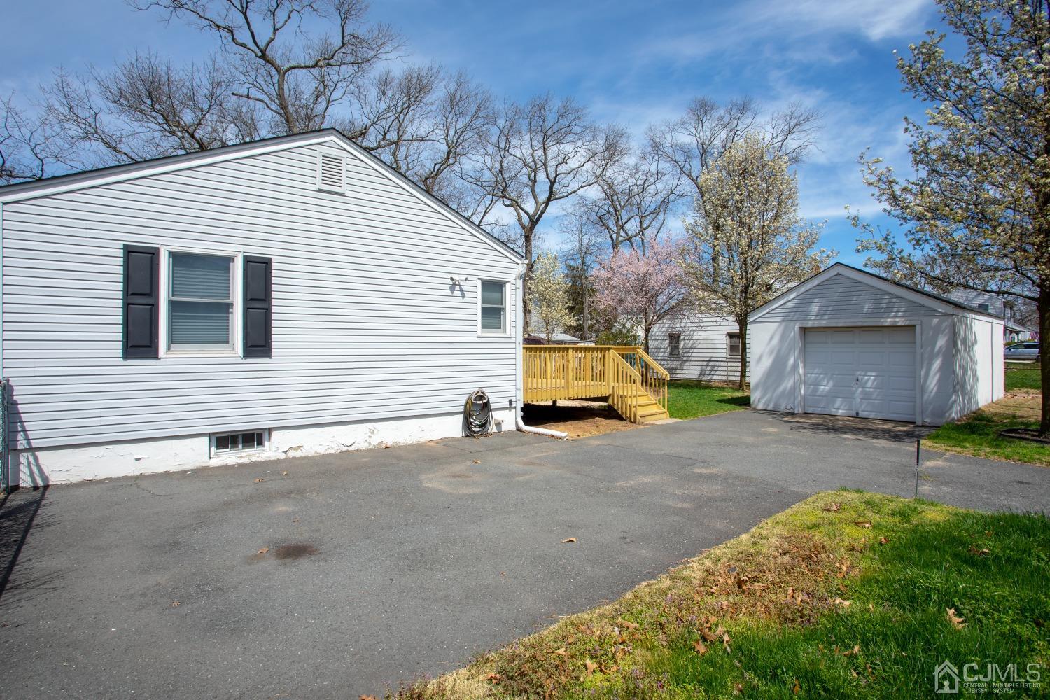 922 Englishtown Road Old Bridge, NJ 08857 - Photo 29 of 33 Gallery Image 29