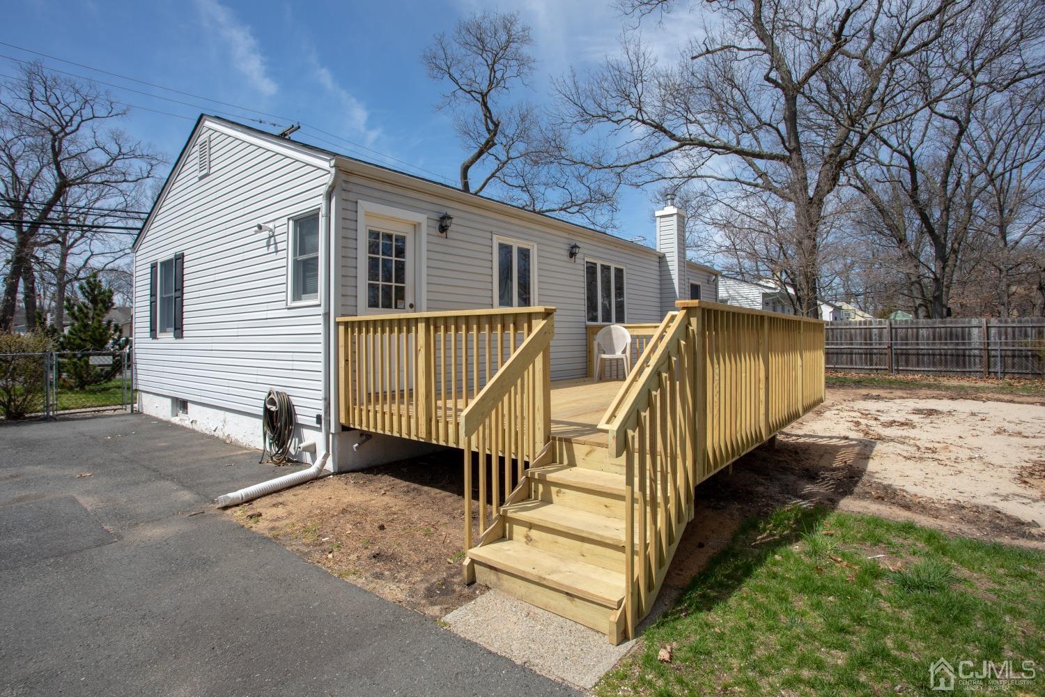 922 Englishtown Road Old Bridge, NJ 08857 - Photo 8 of 33 Gallery Image 8