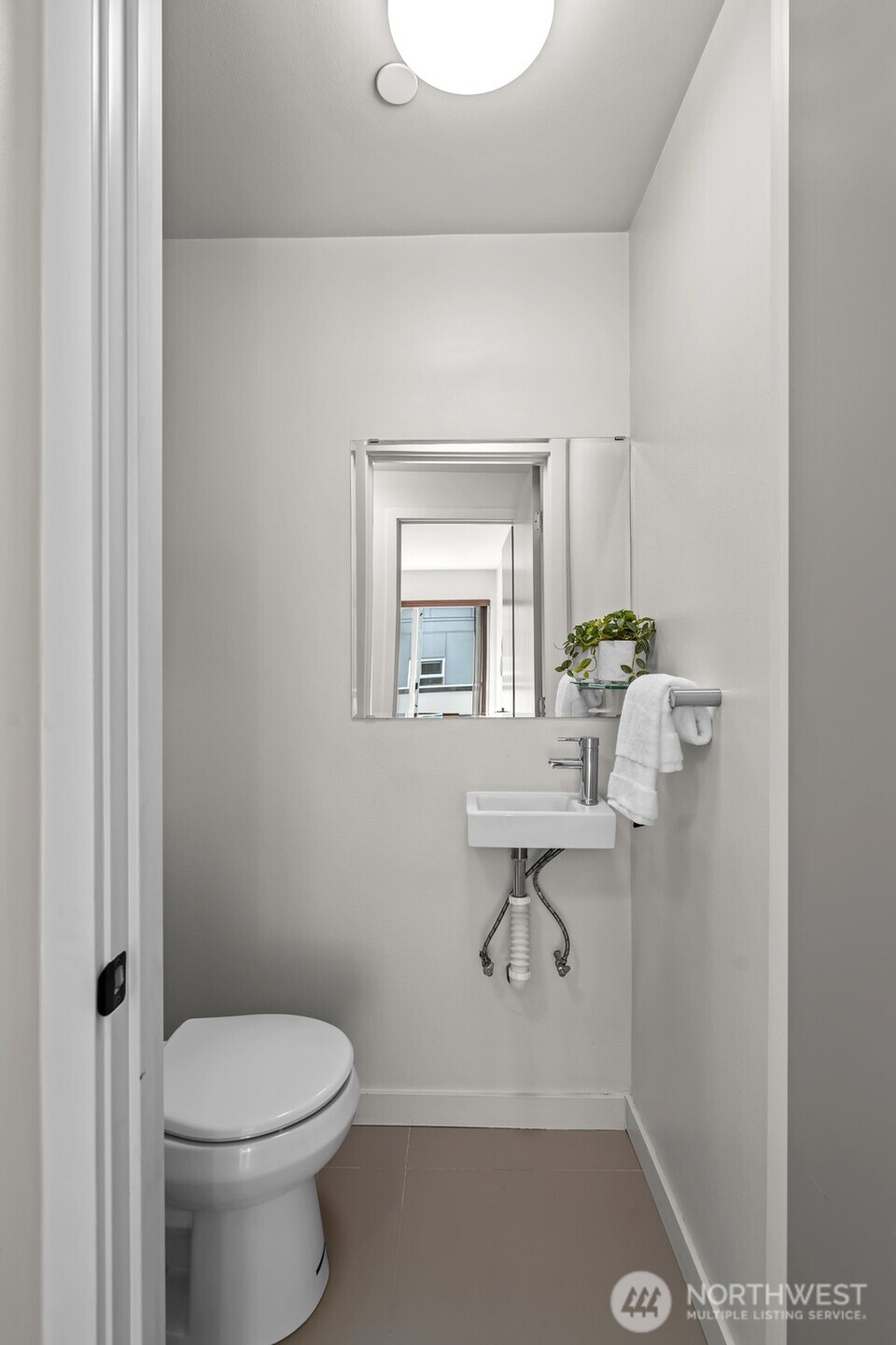 3104 Southwest Avalon Way, Unit F Seattle, WA 98126 - Photo 11 of 21