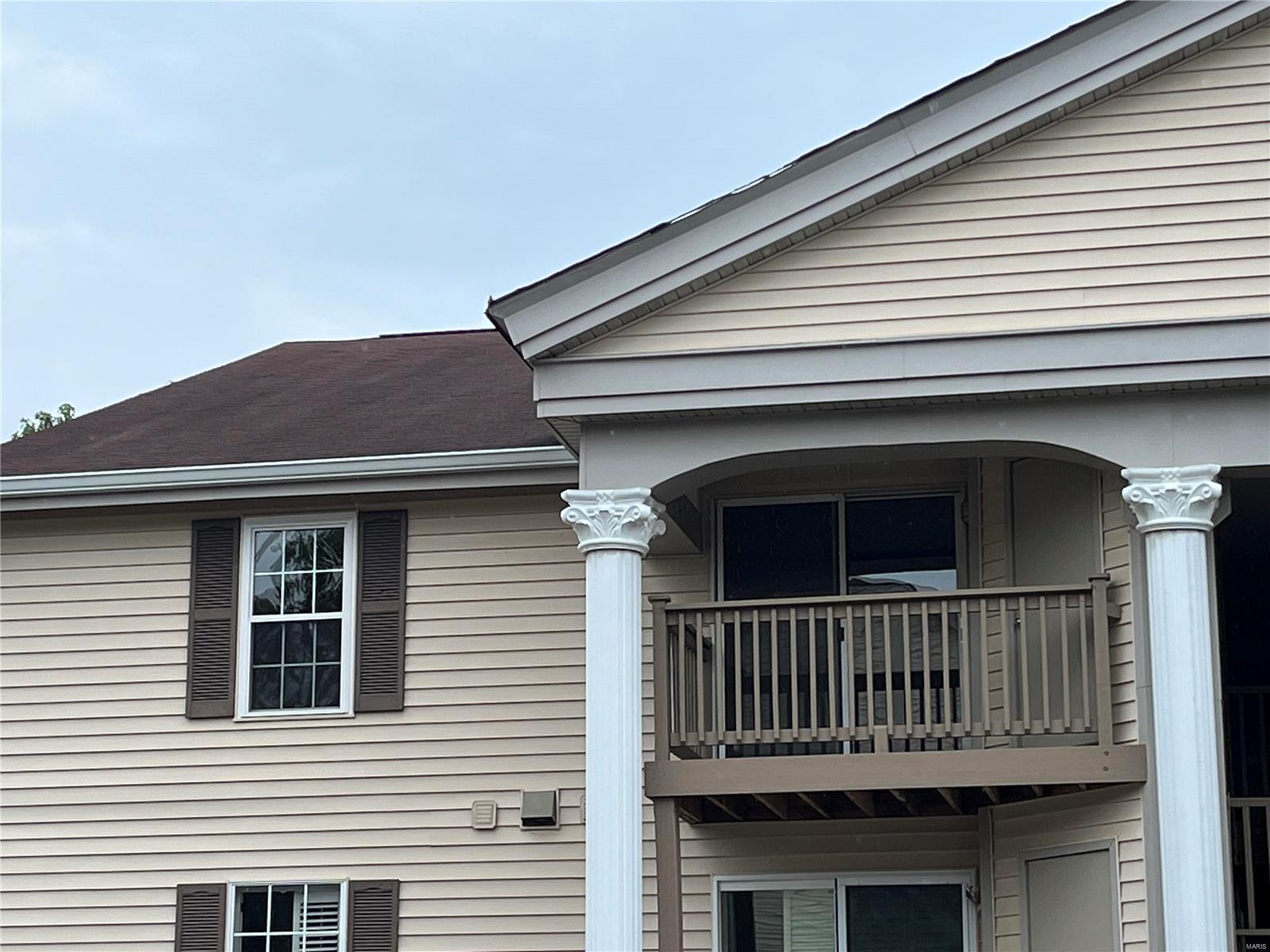 741 Ridgeside Drive, Unit K Ballwin, MO 63021 - Photo 3 of 23