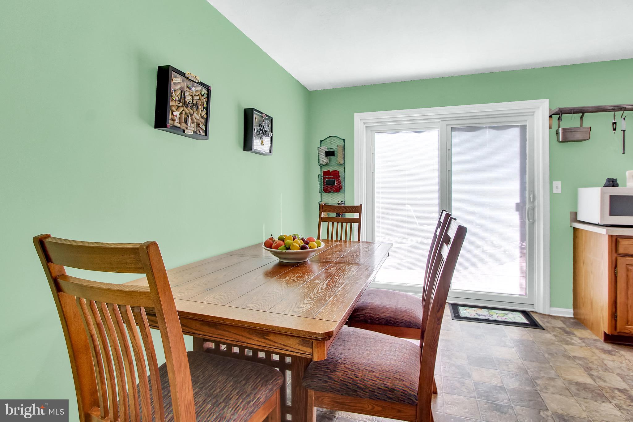 301 Cardinal Road Lititz, PA 17543 - Photo 8 of 31 Kitchen