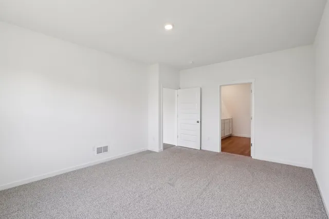 $494,990 | 2601 Harnish Drive, Algonquin, IL 60102