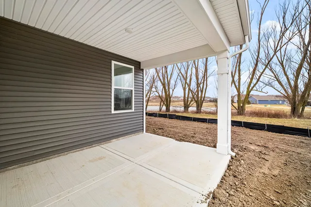 $494,990 | 2601 Harnish Drive, Algonquin, IL 60102