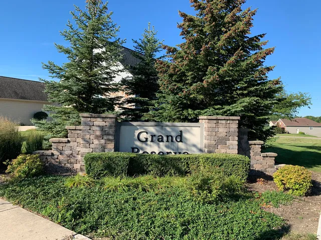 $494,990 | 2601 Harnish Drive, Algonquin, IL 60102