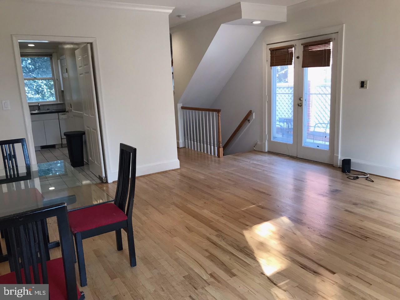 1402 Foxhall Road Northwest Washington, DC 20007 - Photo 3 of 26