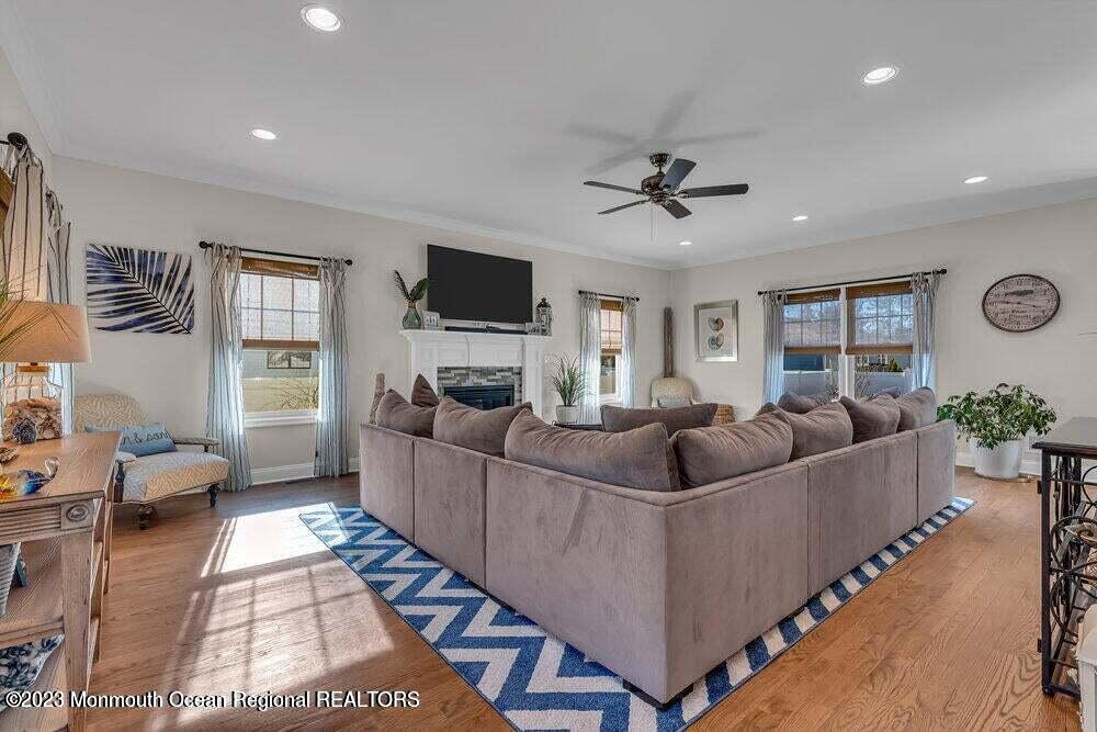 2106 Rogers Road Point Pleasant, NJ 08742 - Photo 6 of 15 Living Room 2