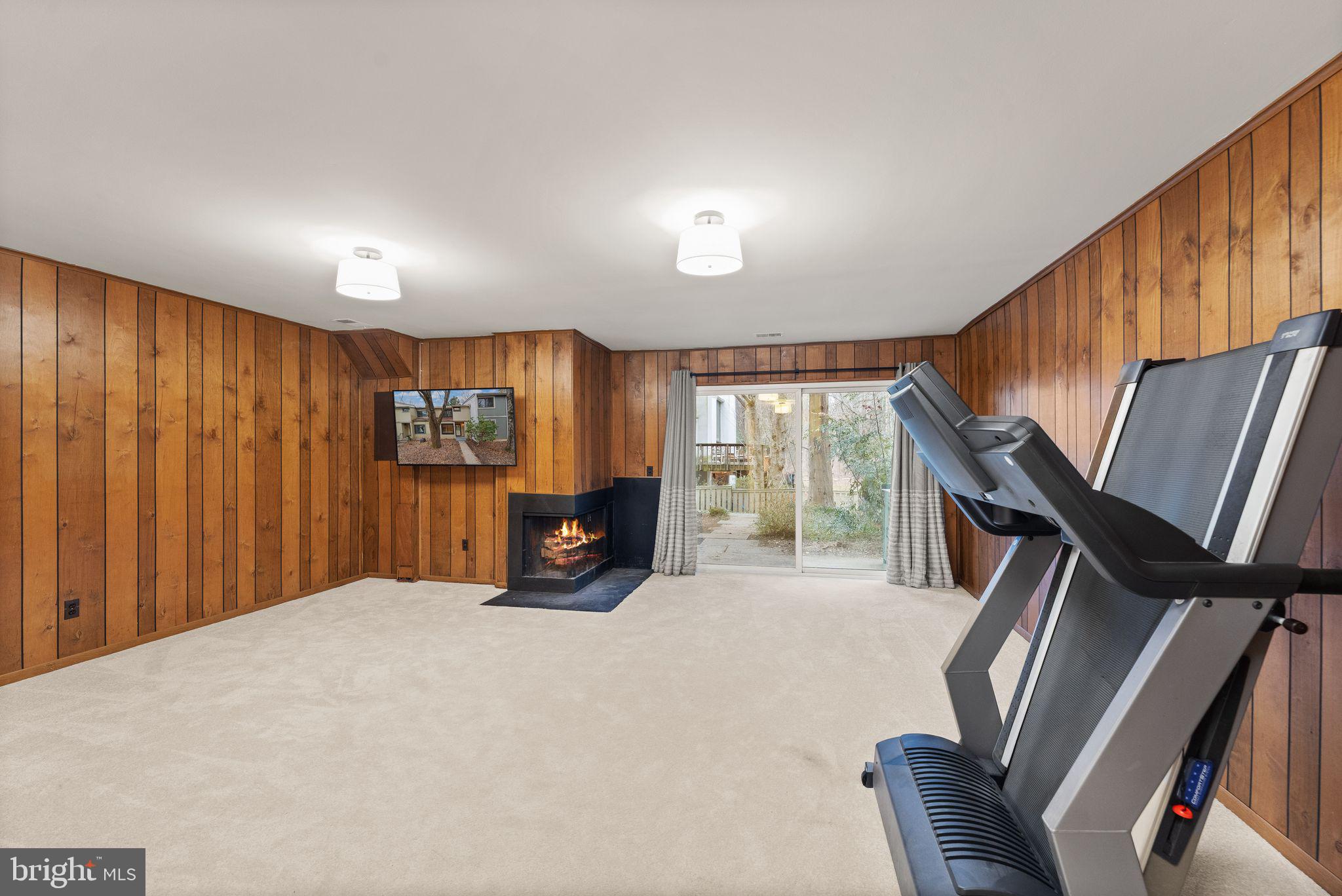 2345 Millennium Lane Reston, VA 20191 - Photo 41 of 55 a view of an empty room with a window