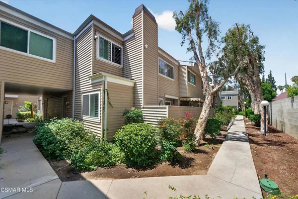 $509,999 | 9946 Sepulveda Boulevard, Unit 4, Mission Hills, CA 91345