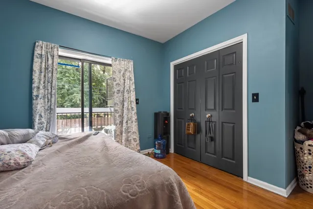 $549,000 | 949 West 51st Street, Chicago, IL 60609