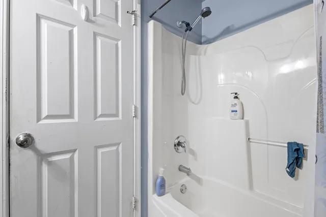 $549,000 | 949 West 51st Street, Chicago, IL 60609