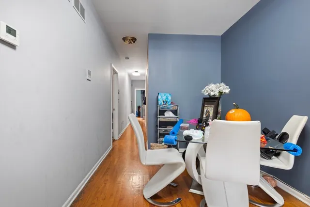 $549,000 | 949 West 51st Street, Chicago, IL 60609