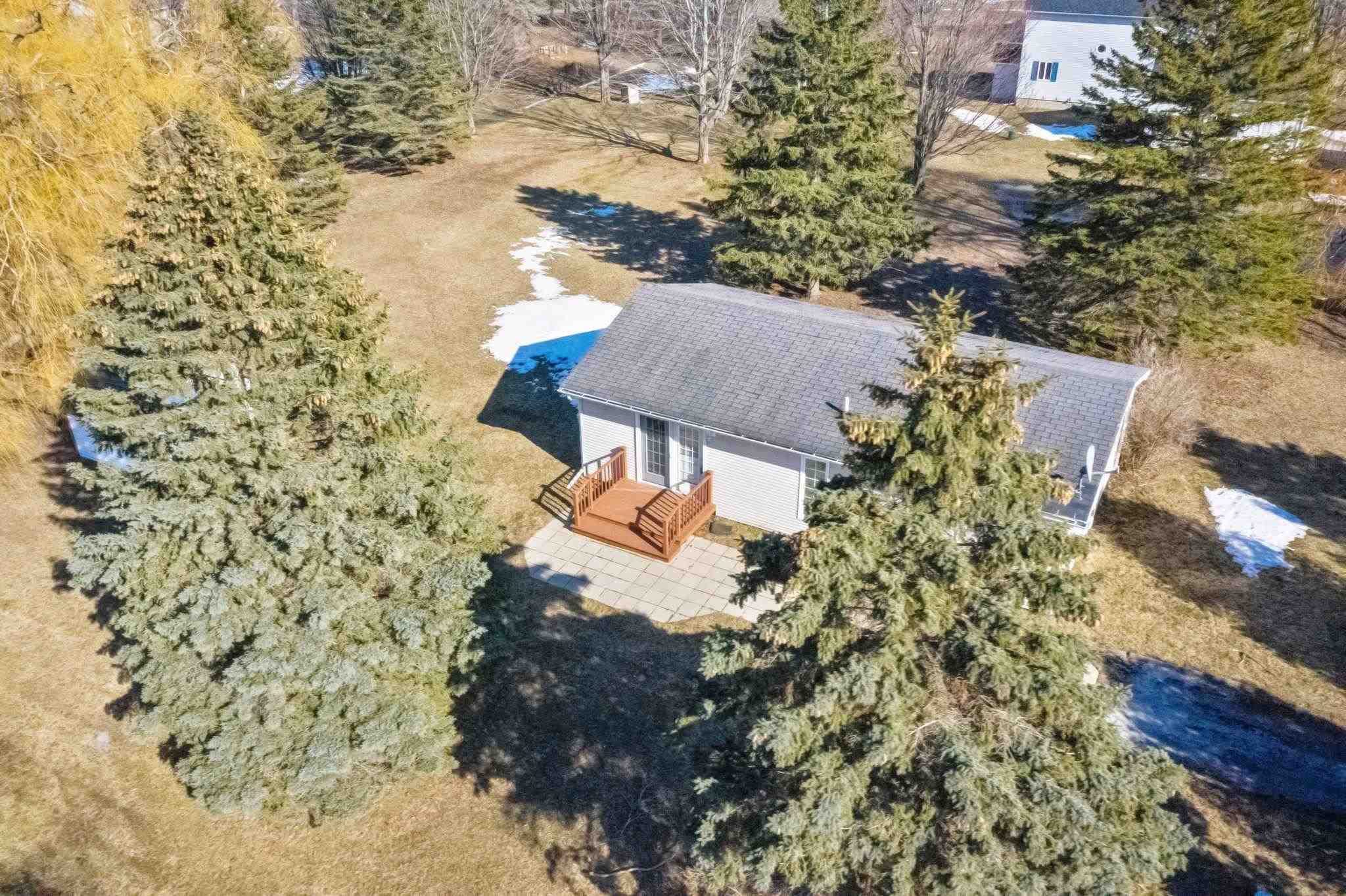 51 Jayview Road Swanton, VT 05488 - Photo 3 of 26 Gallery Image 3